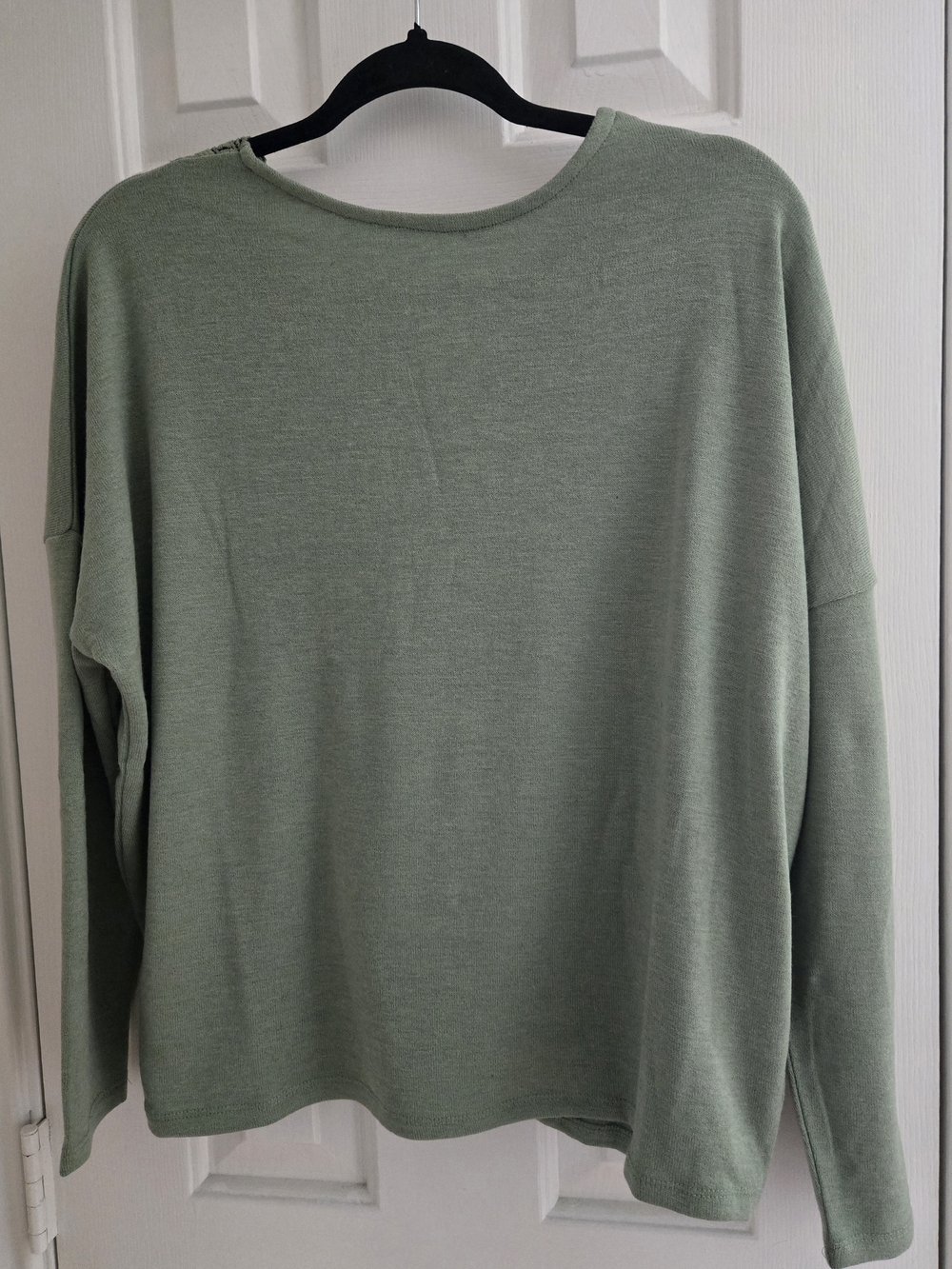 Francesca's Kate Back Button Dolman Top Sage Green Women's Size Small NWT